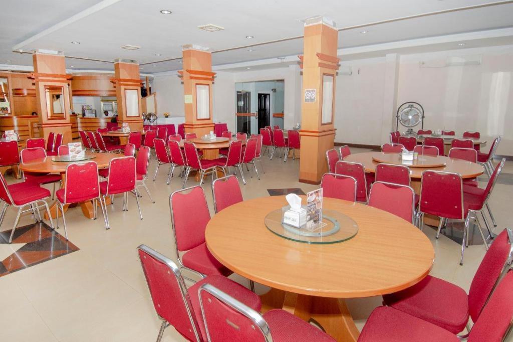 โรงแรงฮาลิม Hotel ตันจุง ปีนัง ภายนอก รูปภาพ